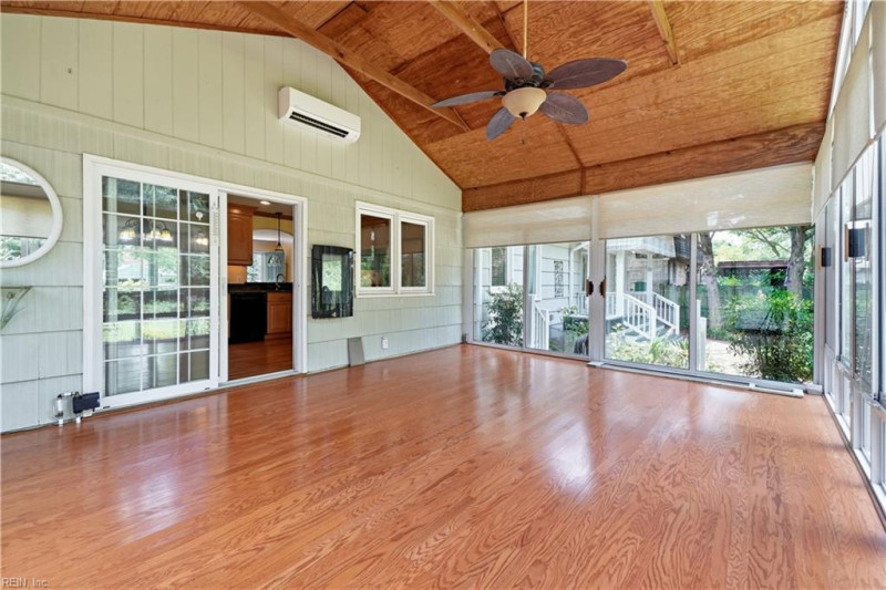 Photo 20 of 43 residential for sale in Norfolk virginia