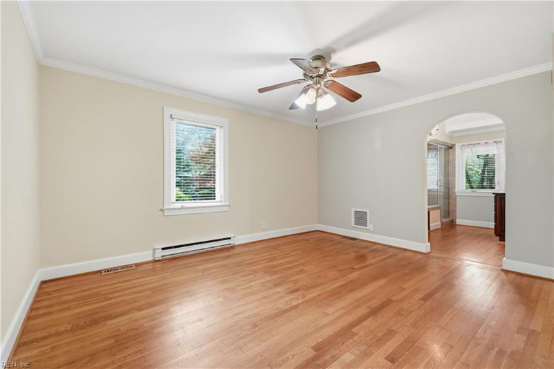 Photo 22 of 43 residential for sale in Norfolk virginia