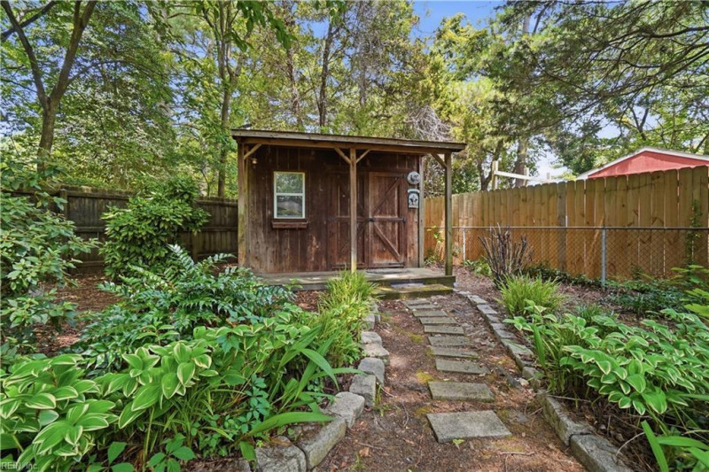Photo 39 of 43 residential for sale in Norfolk virginia
