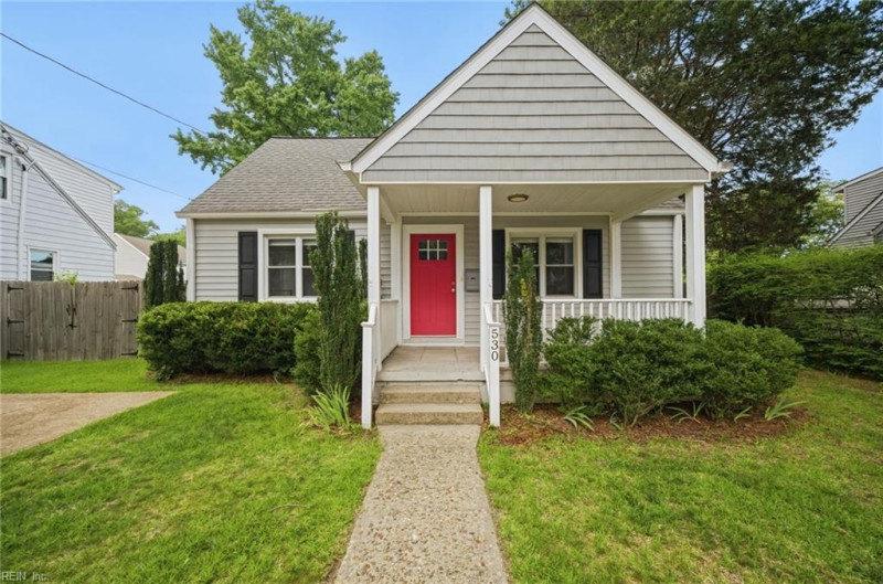 Photo 2 of 41 residential for sale in Norfolk virginia