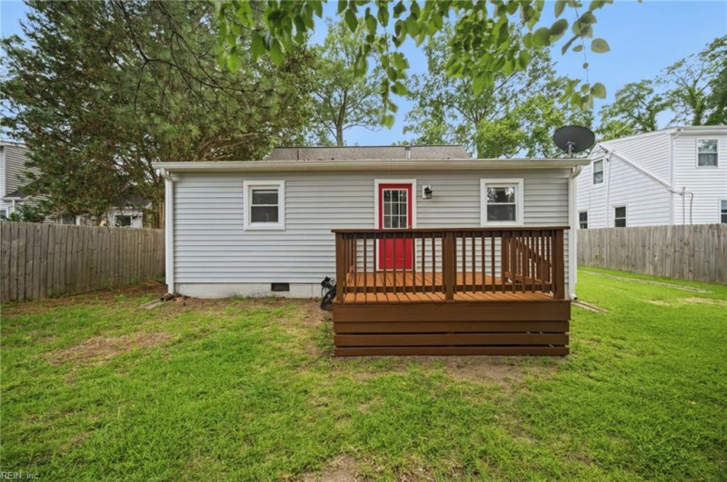 Photo 26 of 41 residential for sale in Norfolk virginia