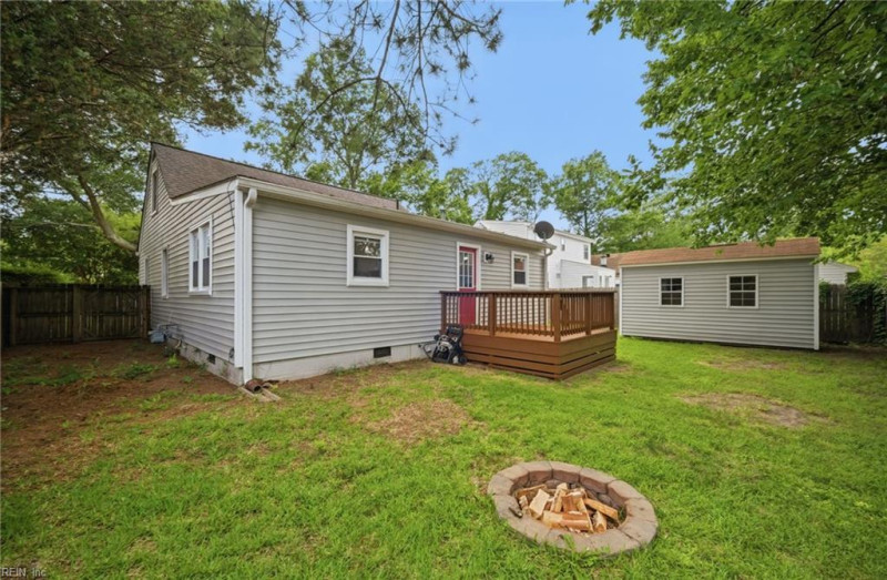 Photo 28 of 41 residential for sale in Norfolk virginia