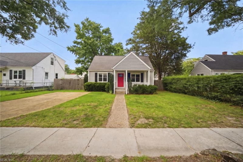 Photo 33 of 41 residential for sale in Norfolk virginia