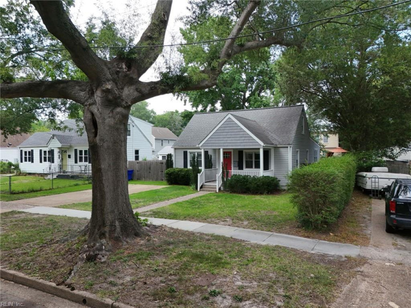 Photo 35 of 41 residential for sale in Norfolk virginia