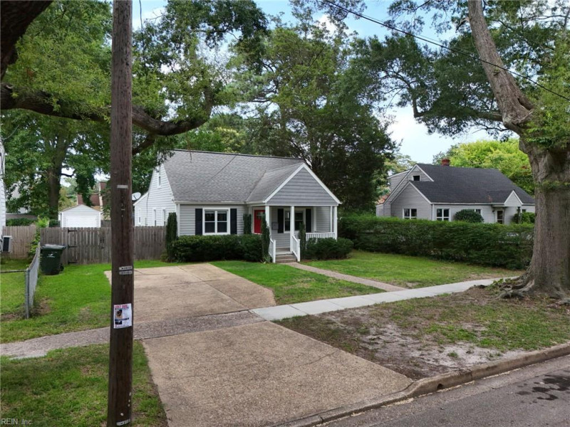 Photo 36 of 41 residential for sale in Norfolk virginia