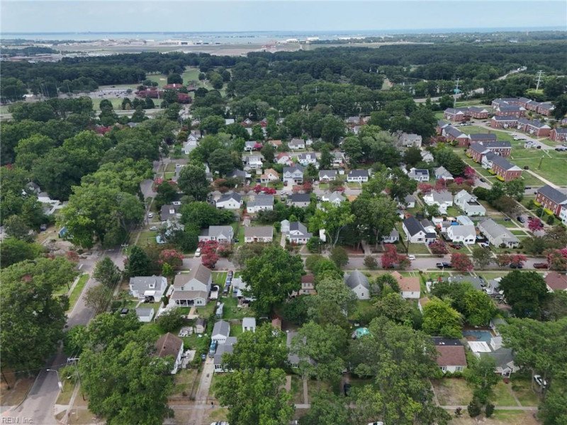 Photo 38 of 41 residential for sale in Norfolk virginia
