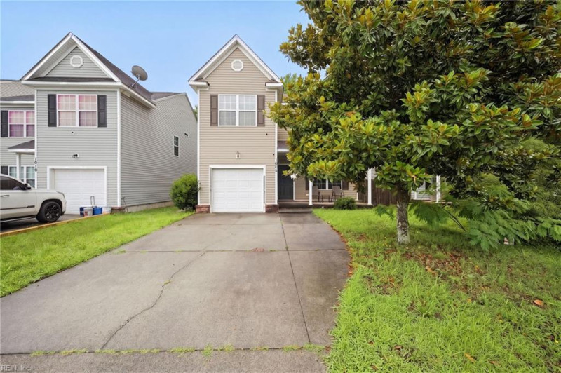 Photo 2 of 35 residential for sale in Chesapeake virginia
