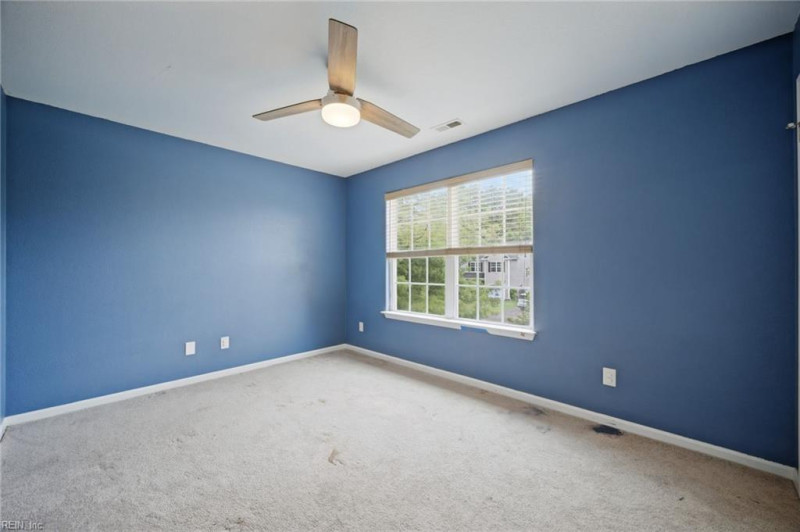 Photo 22 of 35 residential for sale in Chesapeake virginia
