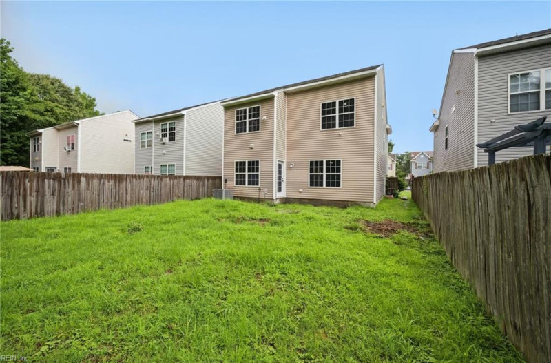 Photo 32 of 35 residential for sale in Chesapeake virginia