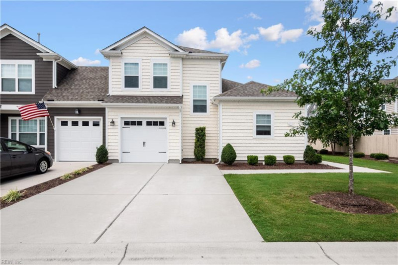 Photo 2 of 35 residential for sale in Chesapeake virginia