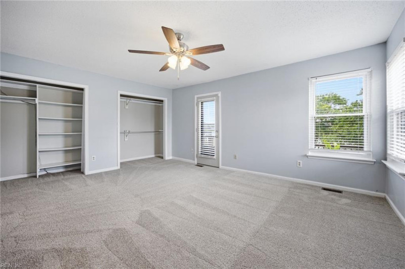 Photo 20 of 36 residential for sale in Virginia Beach virginia