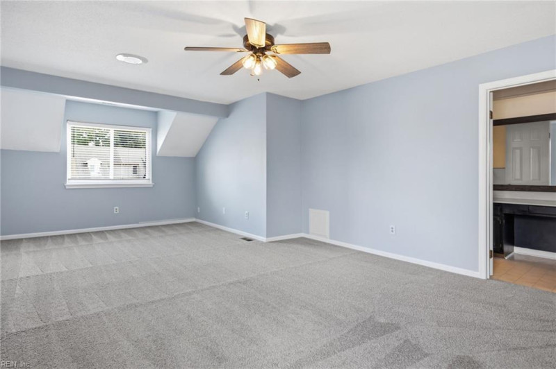 Photo 25 of 36 residential for sale in Virginia Beach virginia