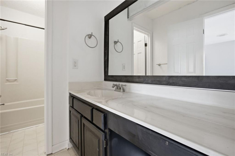 Photo 27 of 36 residential for sale in Virginia Beach virginia