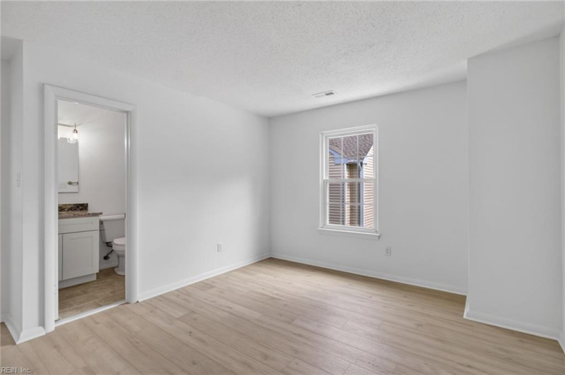 Photo 18 of 22 residential for sale in Virginia Beach virginia