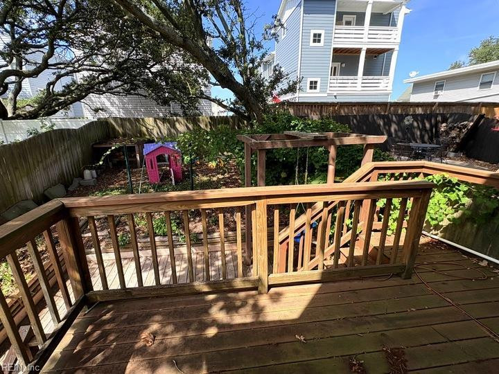 Photo 33 of 37 residential for sale in Virginia Beach virginia