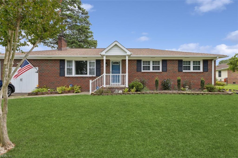 Photo 2 of 50 residential for sale in Chesapeake virginia