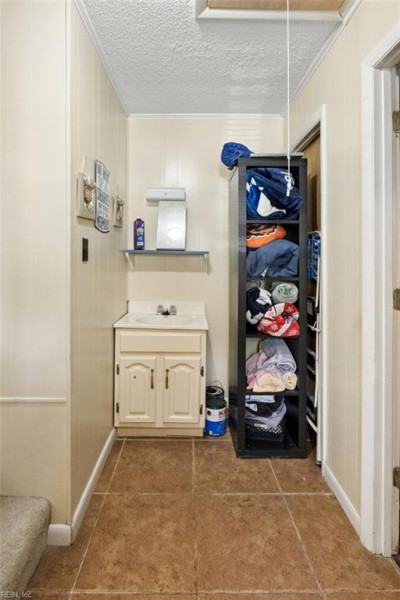 Photo 24 of 50 residential for sale in Chesapeake virginia