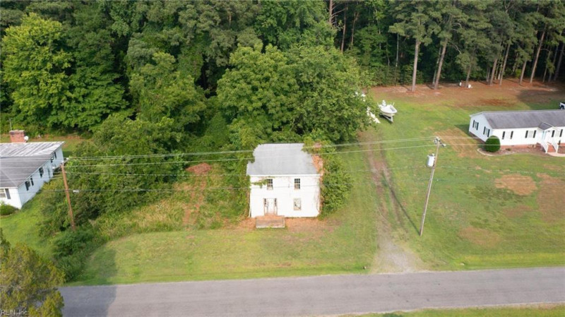 Photo 8 of 14 residential for sale in Mathews County virginia Photo 8 of 14 residential for sale in Mathews County virginia