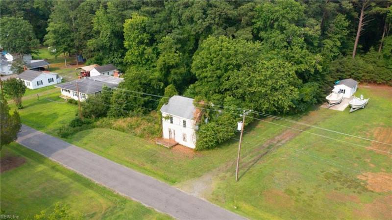 Photo 9 of 14 residential for sale in Mathews County virginia Photo 9 of 14 residential for sale in Mathews County virginia