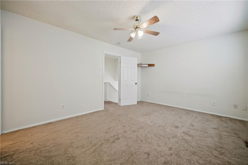 Photo 16 of 24 residential for sale in Virginia Beach virginia