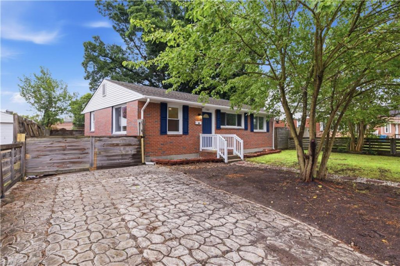 Photo 2 of 22 residential for sale in Chesapeake virginia Photo 2 of 22 residential for sale in Chesapeake virginia