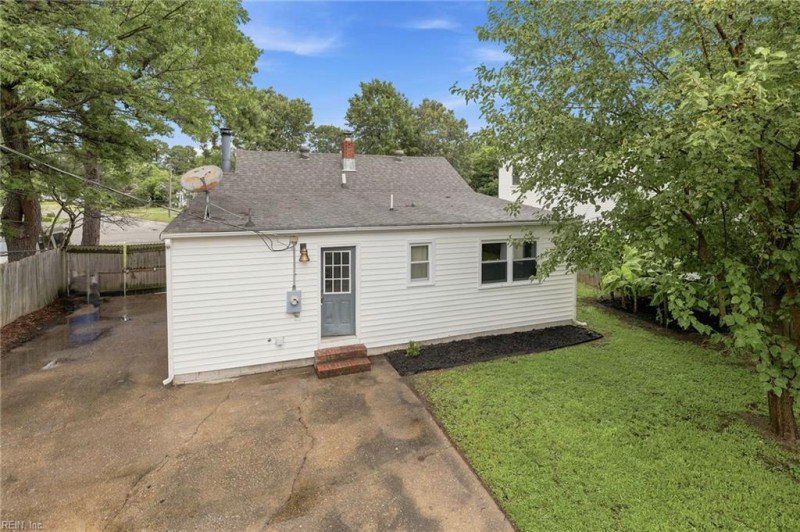 Photo 31 of 40 residential for sale in Chesapeake virginia Photo 31 of 40 residential for sale in Chesapeake virginia