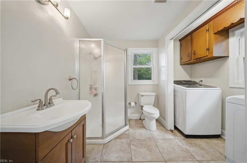 Photo 12 of 26 residential for sale in Suffolk virginia Photo 12 of 26 residential for sale in Suffolk virginia
