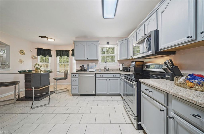 Photo 10 of 47 residential for sale in Portsmouth virginia Photo 10 of 47 residential for sale in Portsmouth virginia
