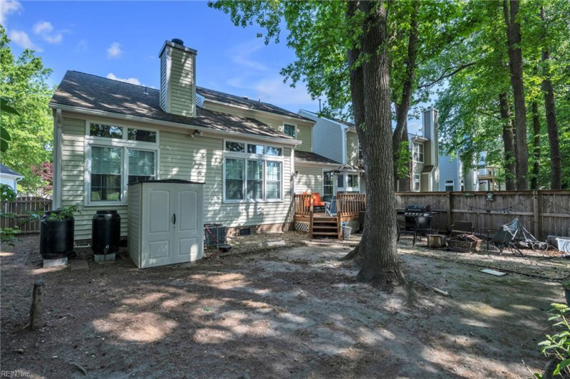 Photo 29 of 40 residential for sale in Chesapeake virginia