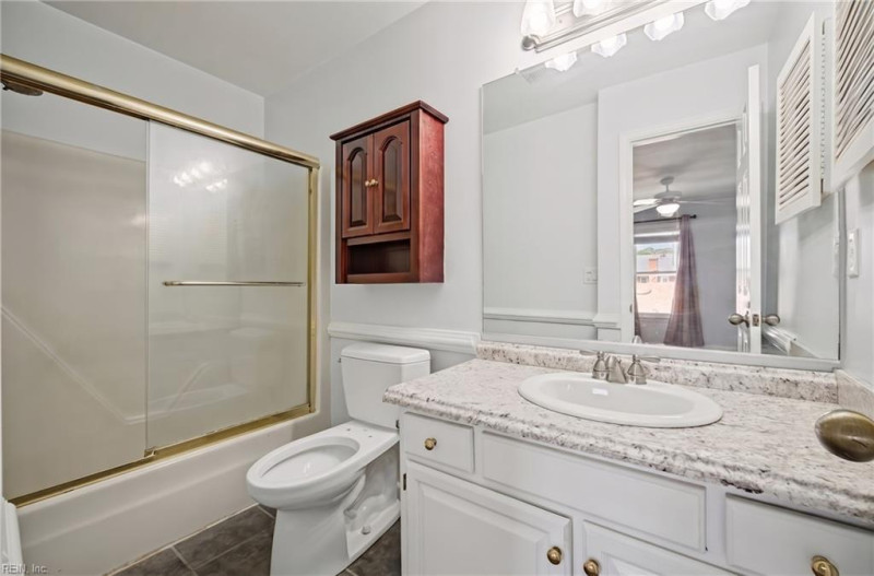 Photo 30 of 40 residential for sale in Virginia Beach virginia
