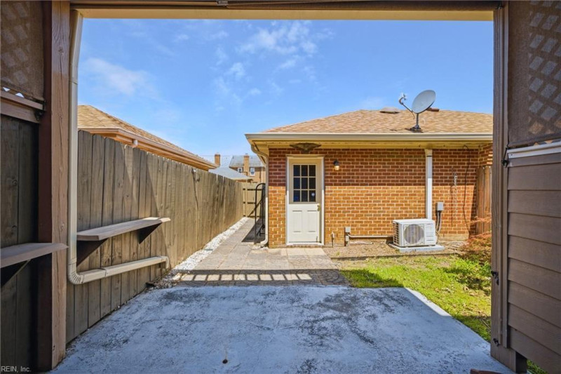 Photo 38 of 40 residential for sale in Virginia Beach virginia