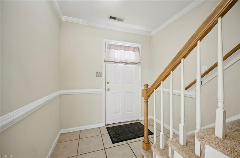 Photo 5 of 40 residential for sale in Virginia Beach virginia