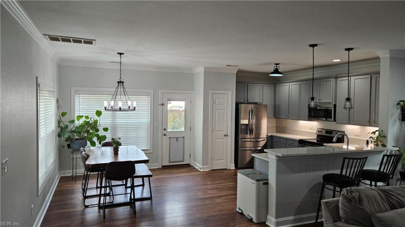 Photo 6 of 29 residential for sale in Virginia Beach virginia
