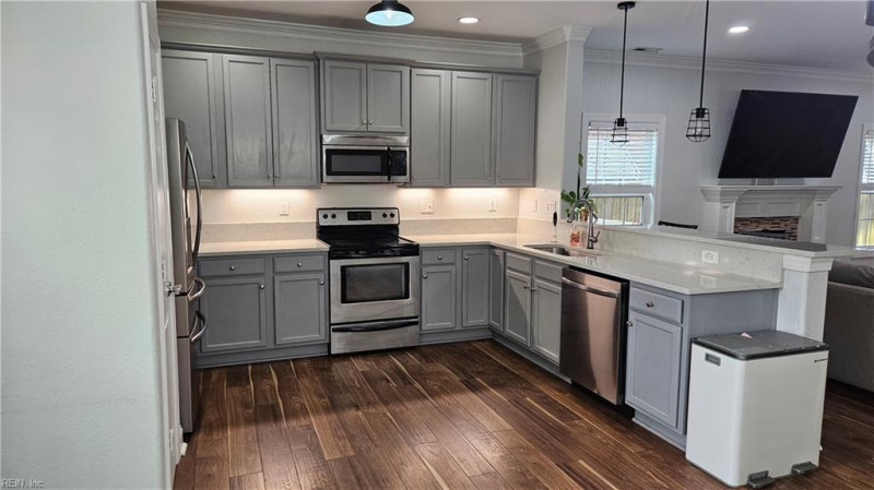 Photo 7 of 29 residential for sale in Virginia Beach virginia