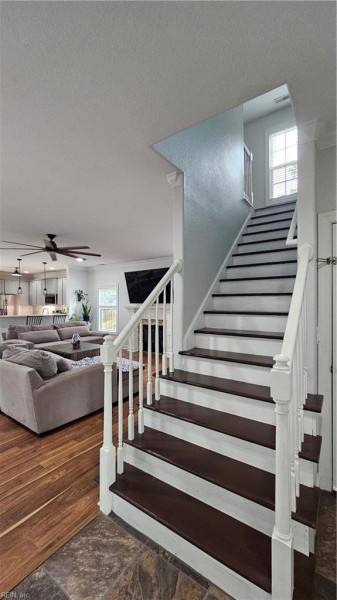 Photo 8 of 29 residential for sale in Virginia Beach virginia