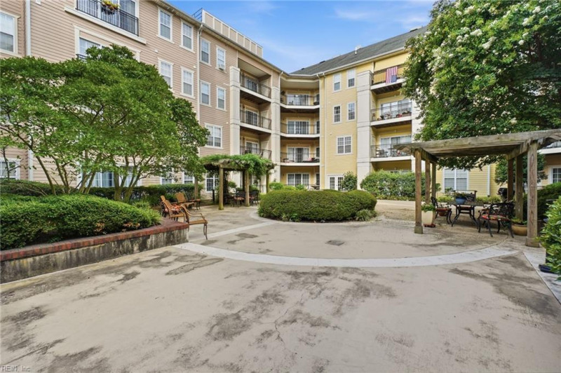 Photo 34 of 48 residential for sale in Norfolk virginia
