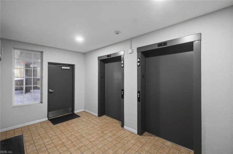 Photo 4 of 48 residential for sale in Norfolk virginia