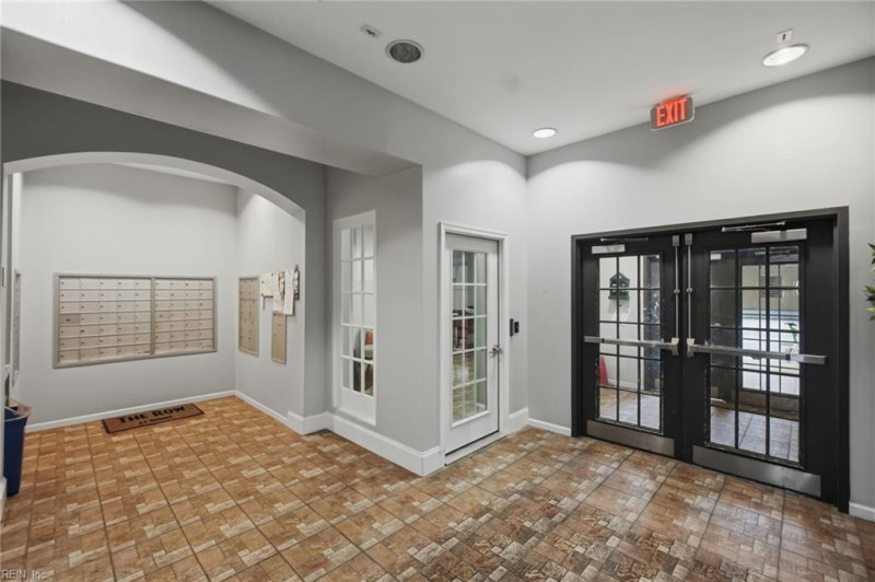Photo 7 of 48 residential for sale in Norfolk virginia