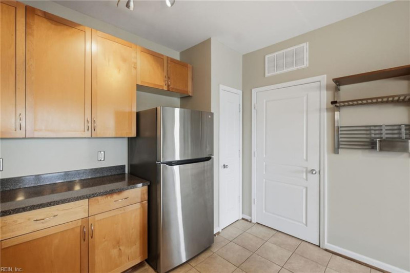 Photo 9 of 48 residential for sale in Norfolk virginia