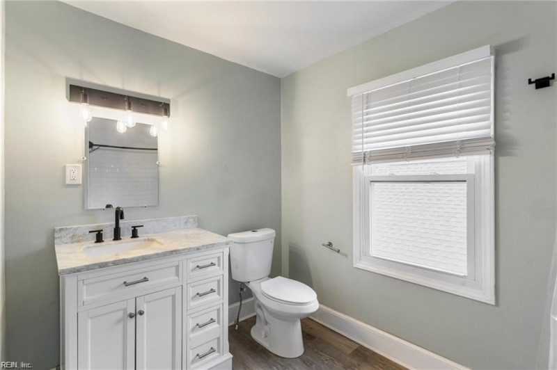 Photo 12 of 22 residential for sale in Hampton virginia