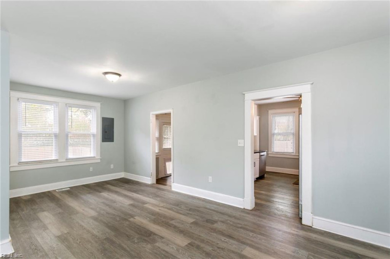 Photo 8 of 22 residential for sale in Hampton virginia