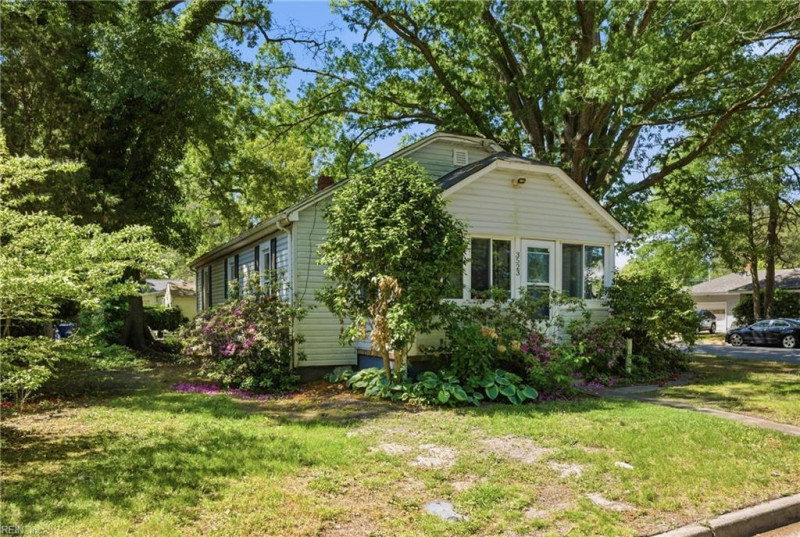 Photo 4 of 25 residential for sale in Portsmouth virginia Photo 4 of 25 residential for sale in Portsmouth virginia