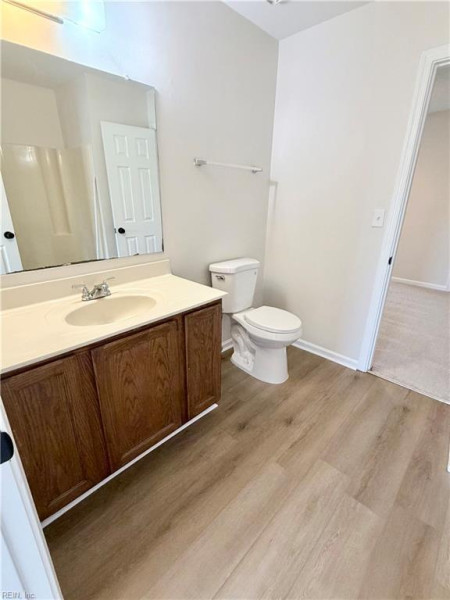 Photo 16 of 19 residential for sale in Chesapeake virginia