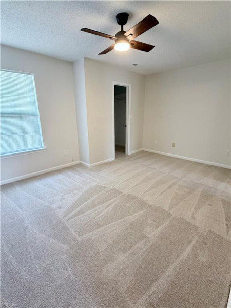 Photo 18 of 19 residential for sale in Chesapeake virginia