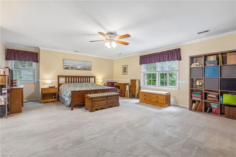 Photo 27 of 50 residential for sale in York County virginia