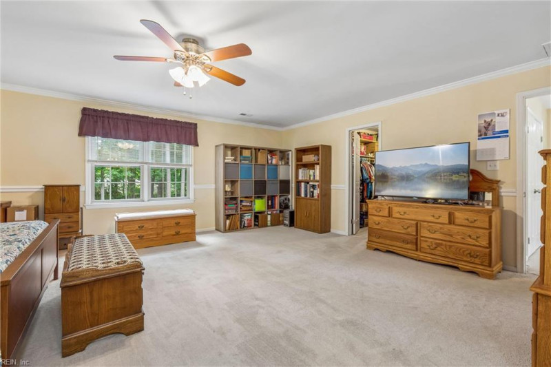 Photo 28 of 50 residential for sale in York County virginia
