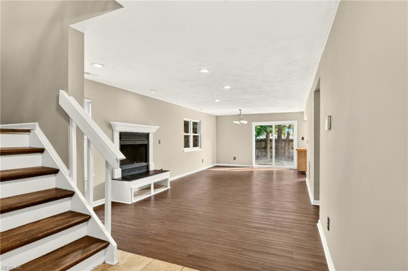 Photo 4 of 30 residential for sale in Virginia Beach virginia Photo 4 of 30 residential for sale in Virginia Beach virginia