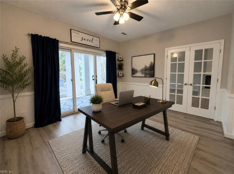 Photo 15 of 30 residential for sale in Hampton virginia