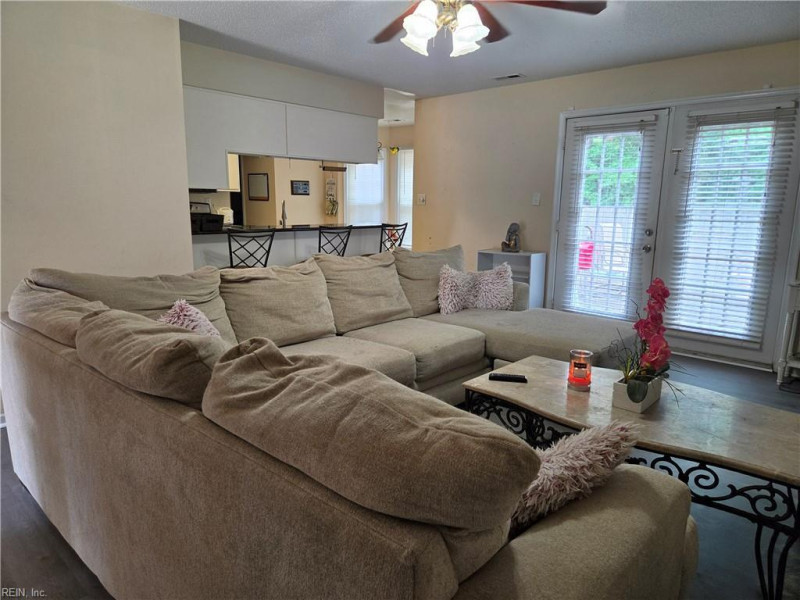 Photo 5 of 24 residential for sale in Newport News virginia Photo 5 of 24 residential for sale in Newport News virginia