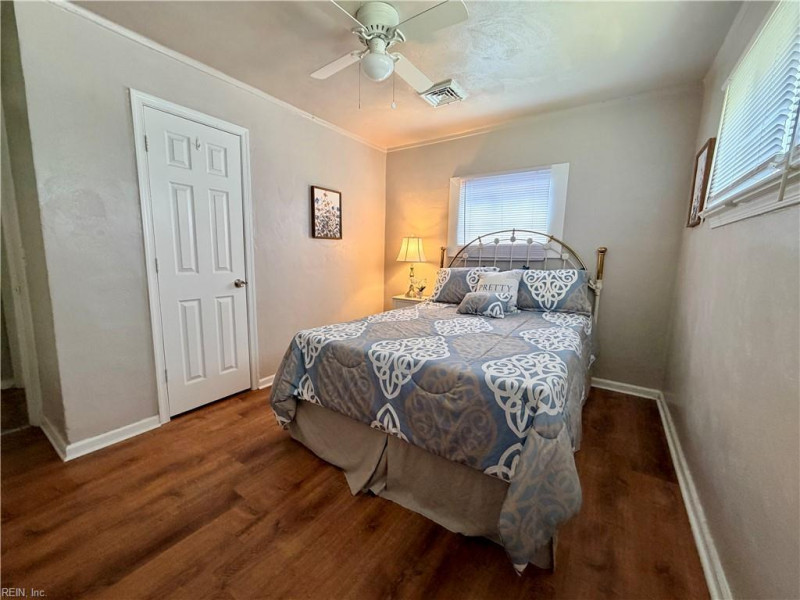 Photo 13 of 20 residential for sale in Norfolk virginia Photo 13 of 20 residential for sale in Norfolk virginia